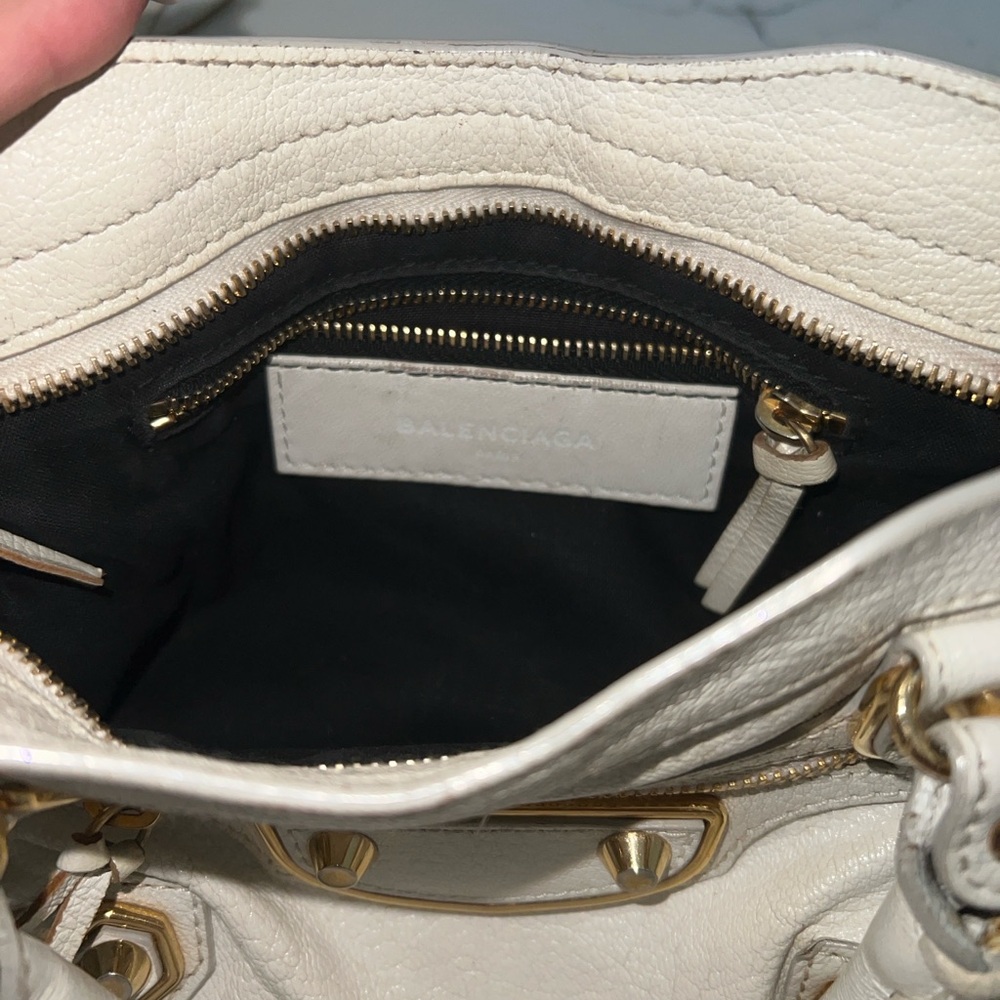 Balenciaga White and Gold Mini City Bag - Picture 5 of 6